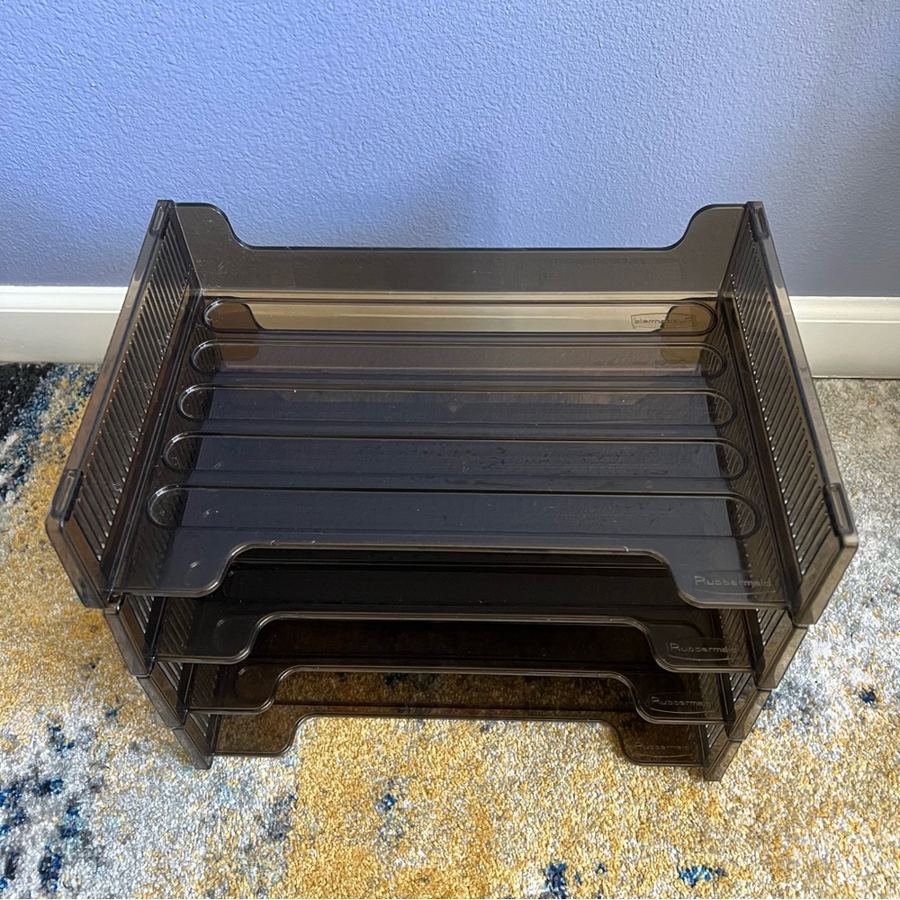 Rubbermaid 2551 Office Paper Stacking Letter Tray - Picture 3 of 13